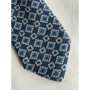 Newman's Menswear	Blue Medallion Geometric Woven Fuzzy Silk Wool Blend Tie Italy